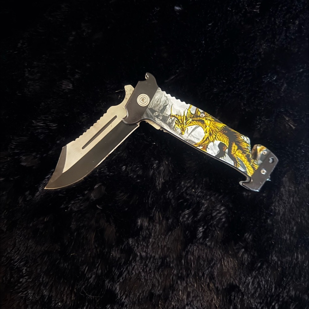 Yellow Dragon Tactical Folding Knife - Picture 6 of 9